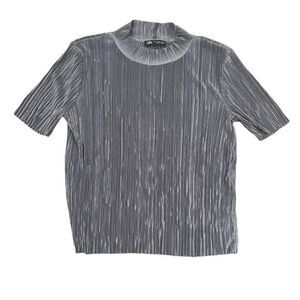 Zara Top Shirt Women's Size Small Gray Short Sleeve High Neck Pleated